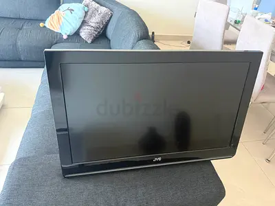 JVC 32-inch LCD TV in good condition