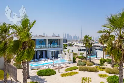 Ultimate Duplex Beachfront, Private Pool, Sea View