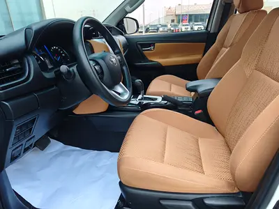 2019 Toyota FORTUNER 照片 11