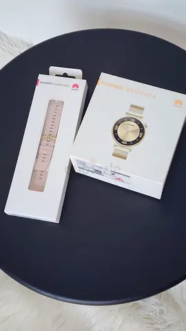 Brand New Huawei Watch GT 4 with Extra EasyFit Strap