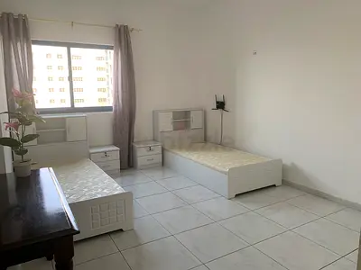 Executive Ladies Bedspace available in Al Mankhool