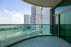 √ VACANT | Sea View | 1+1 | Spacious Layout √