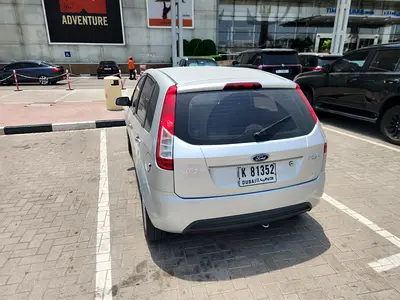 2016 FORD FIGO 照片 4