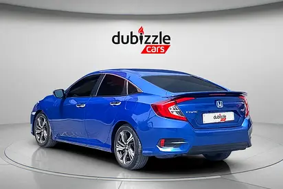 2019 Honda CIVIC — фото 8