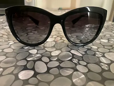 Dolce & gabbana sunglasses in good condition