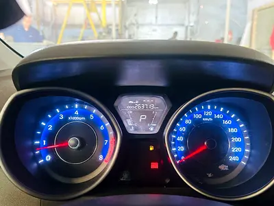 صورة 7 لـ 2012 Hyundai ELANTRA