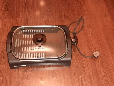 Electric Smokeless Indoor Grill with Glass Lid - Used