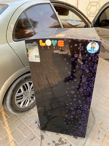 Refrigerator super general good condition -Ajman