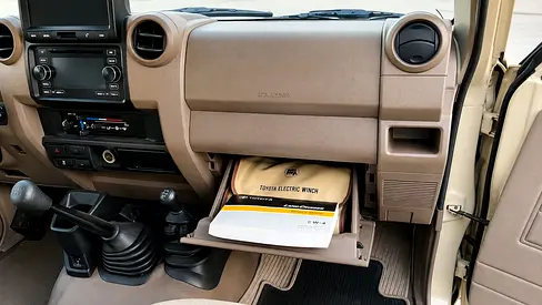 2023 Toyota LAND CRUISER 70 SERIES — миниатюра 11