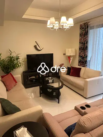 Available December | R2MB | Furnished or Unfurnished