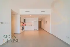 Prime location l Luxury l Community Living
