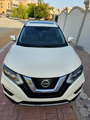 2017 Nissan ROGUE — фото 2