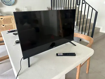 Hisense 32” Smart TV – 32A4K – Remote Included