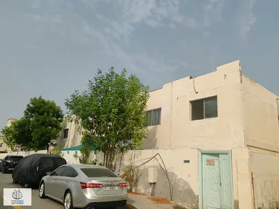 موقع مميز /خصوصيه كامله / قرب اماره دبي/ سكن عائلي فقط