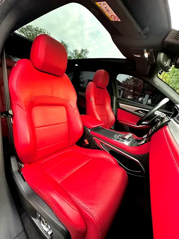 2021 Jaguar F-PACE 照片 13