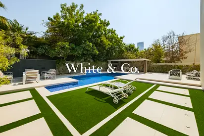 Fully upgraded | Prime Location | Vacant
