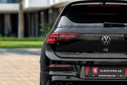 صورة 6 لـ 2024 Volkswagen GOLF R
