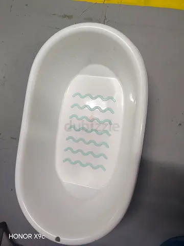 Baby bath tubs