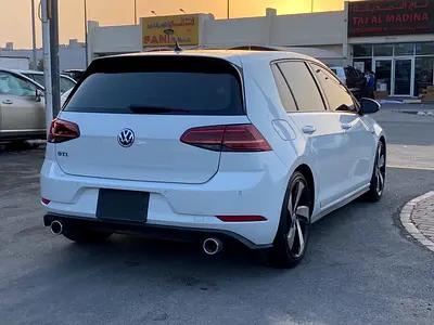 صورة 10 لـ 2019 Volkswagen GOLF GTI