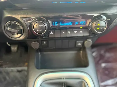 صورة 14 لـ 2026 Toyota HILUX