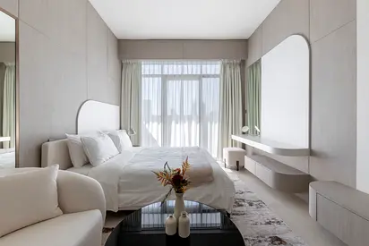 Pearl House 2 | Studio | JVC
