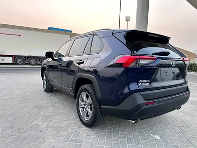 2022 Toyota RAV 4 — фото 5