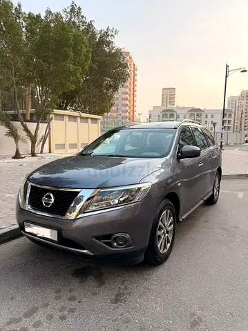 Nissan Pathfinder 2016 SV | GCC Specs | Well Maintained