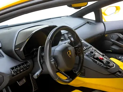 صورة 8 لـ 2018 Lamborghini AVENTADOR S