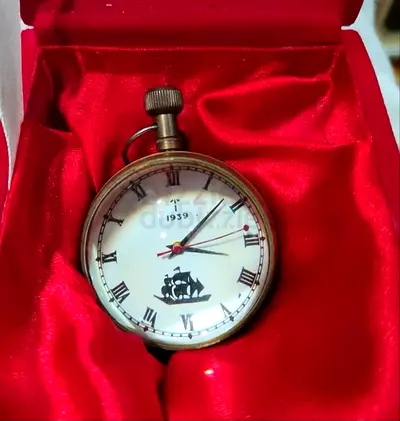 Vintage style pocket watch-1939