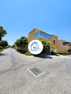 Corner villa 5 bedrooms I Single row I Private pool I Sea & beach views from the balcony and rooftop