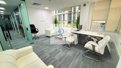 FITTED OFFICE WITH EJARI FURNISHED | MULTIPLE CHEQUES | NEAR BUS AND METRO DCC