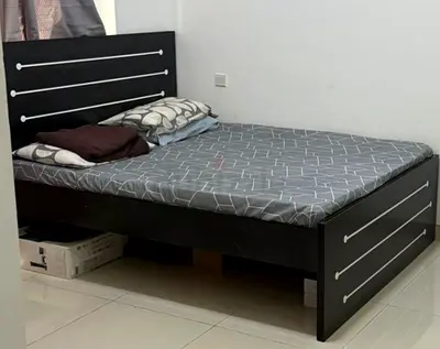 Queen size bed with medical mattress