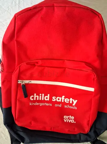 Red 'child safety' backpack - Never Used