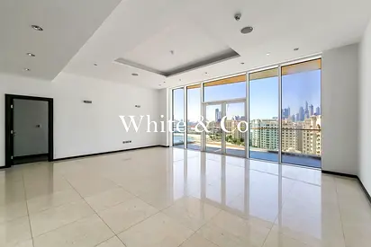 Beach Access | High Flr | Separate Study