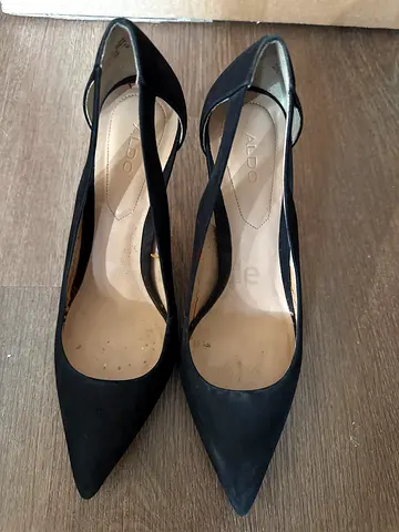 Black ALDO pointed slingback heels, size visible in photos