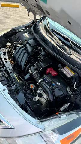 2019 Nissan VERSA 照片 8