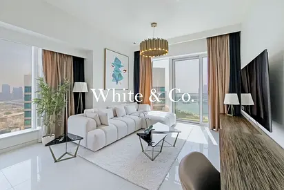 Palm Facing | Corner Unit | High Floor