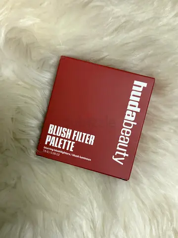 SALE | HUDA BEAUTY Blush Filter Palette – Strawberry Latte