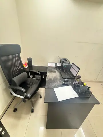 Office table