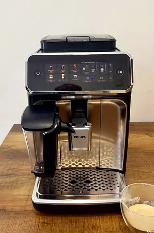 Philips Fully Automatic Espresso & Cappuccino Machine 3300