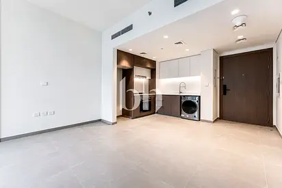 Near Park 1BR | Boulevard | Double Balcony