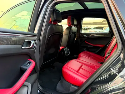 صورة مصغرة 12 لـ 2018 Porsche MACAN