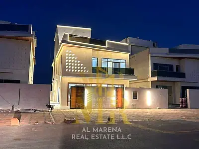 Close to all amenities - Two floors, rooftop - Registration included - Direct from owner - Freehold