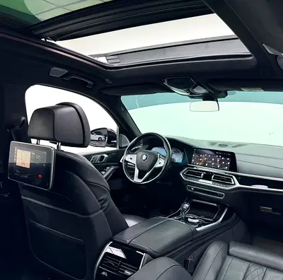 2019 BMW X7 — миниатюра 12