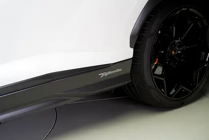 صورة مصغرة 15 لـ 2023 Lamborghini URUS