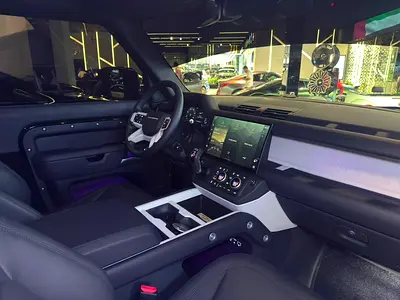 Land Rover Defender 90 X-Dynamic SE P300, миниатюра 10