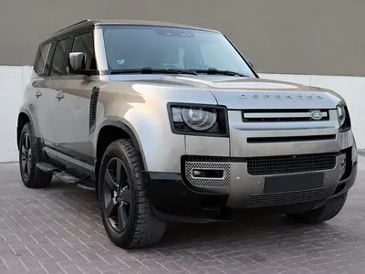 GCC Spec...Land Rover Defender 110 X-Dynamic HSE 2025.. Premium special order paint "Silicon Silver"