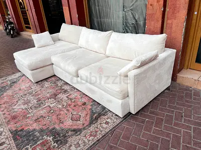 Crate&barrel lounge deep L shape sofa