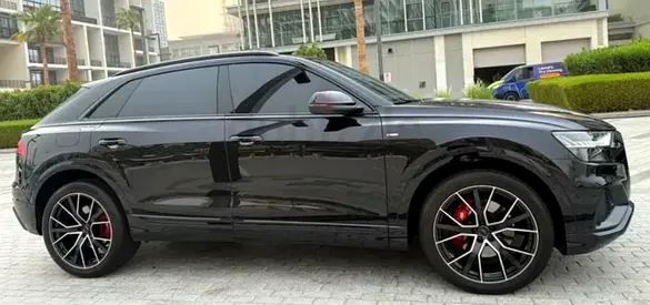صورة 2 لـ 2020 AUDI Q8