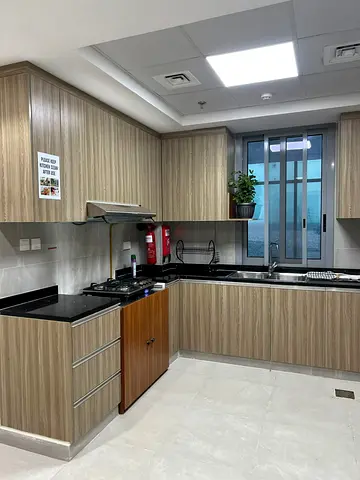 BED SPACE AVAILABLE FOR EXECUTIVE BACHELORS KERALITES -DIC (Dubai Industrial City)